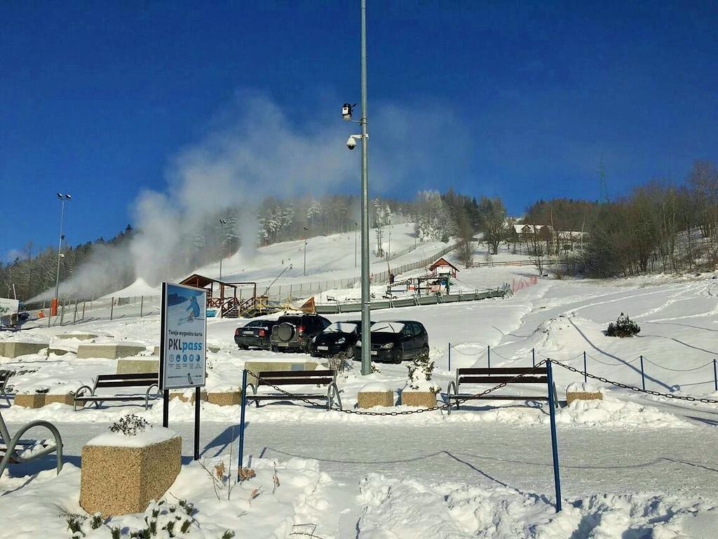 Willa Pod Skrzydlami Hotell Międzybrodzie Bialskie Exteriör bild